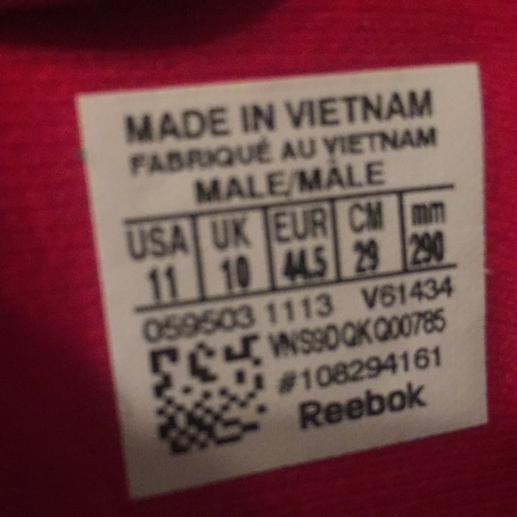 Men sneakers - Picture 3 of 5